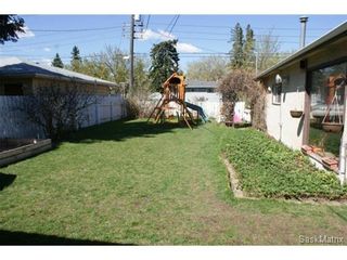 Photo 21: 2836 ROTHWELL Street in Regina: Dominion Heights Single Family Dwelling for sale (Regina Area 03)  : MLS®# 431645