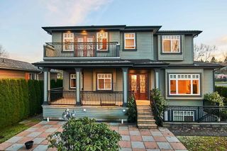 Photo 3: 2289 EDDINGTON Drive in Vancouver: Quilchena House for sale (Vancouver West)  : MLS®# R2729712