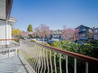 Photo 4: 2817 E 21ST AVENUE in Vancouver: Renfrew Heights House for sale (Vancouver East)  : MLS®# R2558732