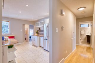 Photo 13: 2347 Chicoutimi Drive NW in Calgary: Charleswood Detached for sale : MLS®# A1210378
