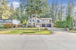 Photo 1: 19636 41A Avenue in Langley: Brookswood Langley House for sale : MLS®# R2877663