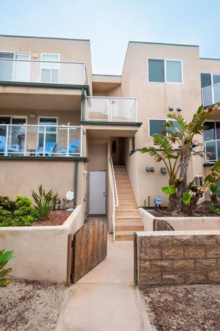 Photo 59: MISSION BEACH Townhouse for sale : 4 bedrooms : 709 Rockaway Ct in San Diego