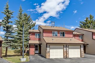 Photo 1: 4 41 Glenbrook Crescent: Cochrane Row/Townhouse for sale : MLS®# A1218074