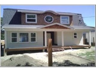 Photo 2:  in VICTORIA: Vi Fernwood Half Duplex for sale (Victoria)  : MLS®# 437478