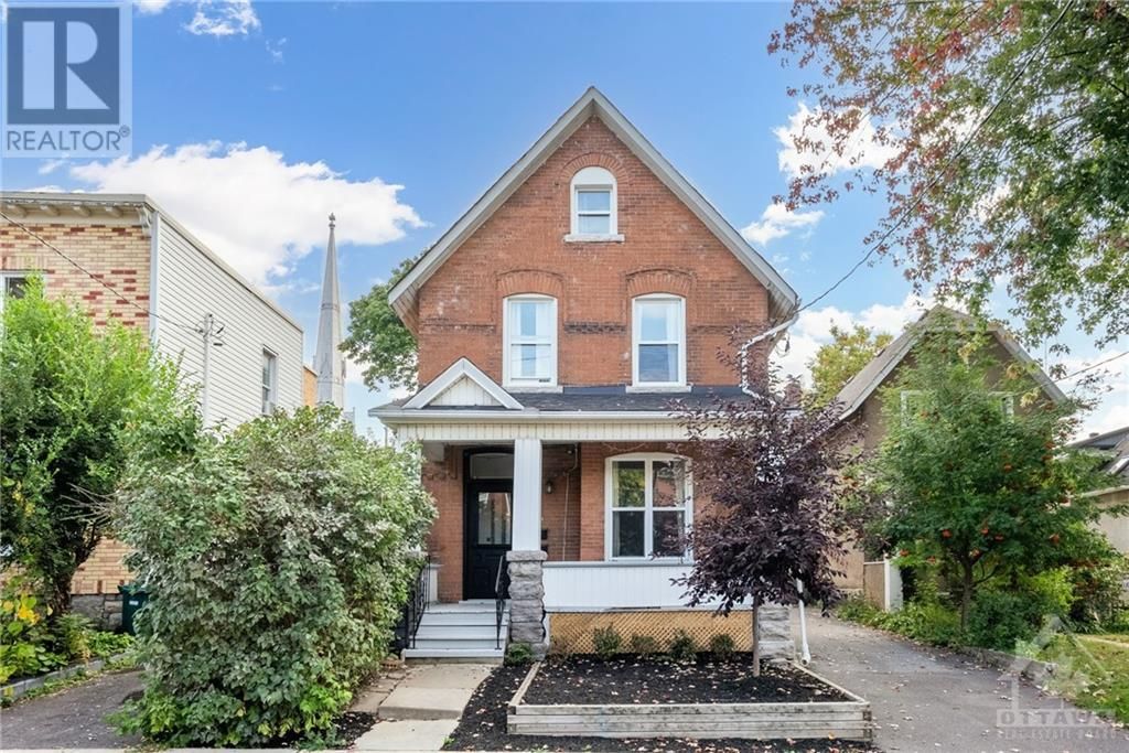 Main Photo: 179 CAMBRIDGE STREET N in Ottawa: House for sale : MLS®# 1360616