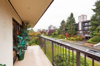 Photo 14: 303 155 E 5TH Street in North Vancouver: Lower Lonsdale Condo for sale in "WINCHESTER ESTATES" : MLS®# R2024794