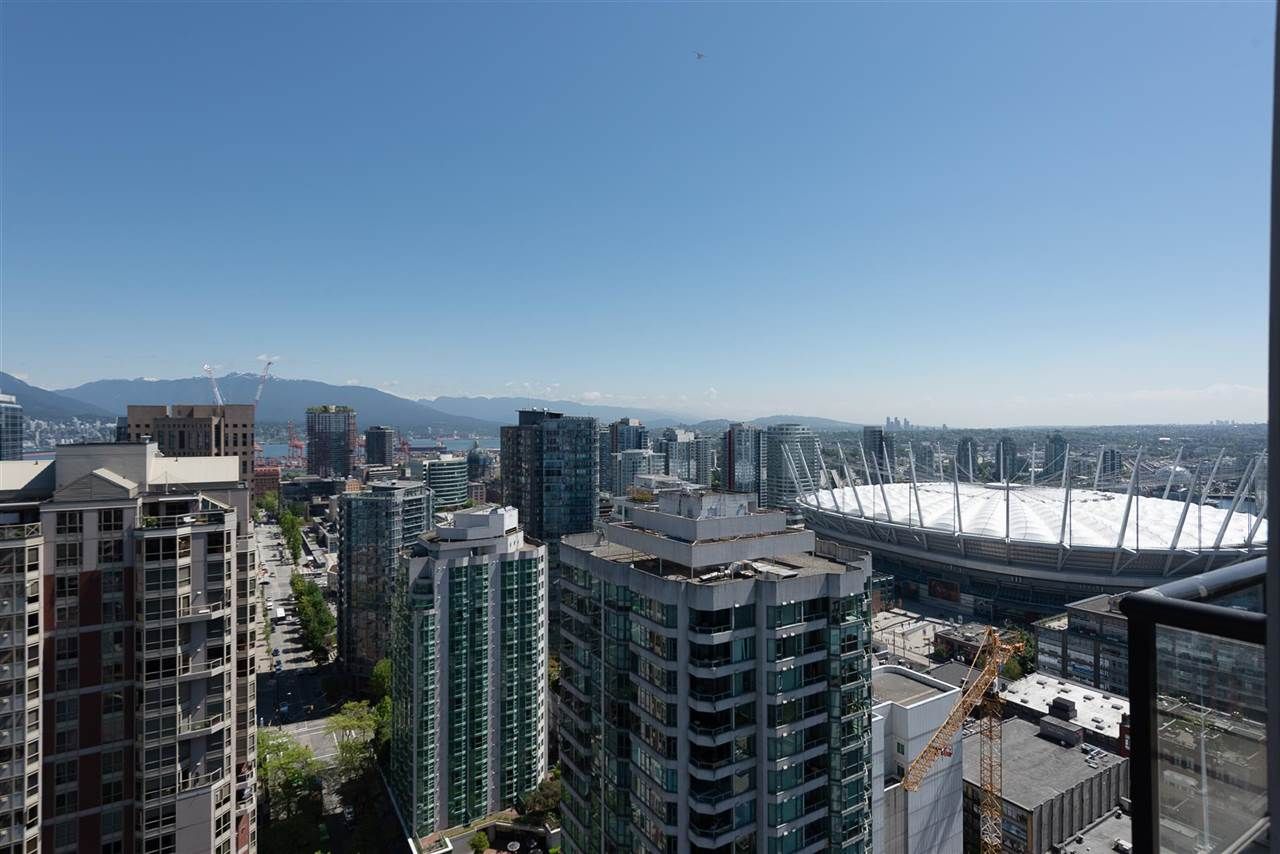 Main Photo: 3401 909 MAINLAND STREET in : Yaletown Condo for sale : MLS®# R2501703