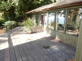 Photo 3: 8045 REDROOFFS Road in Halfmoon Bay: Halfmn Bay Secret Cv Redroofs House for sale (Sunshine Coast)  : MLS®# R2040225
