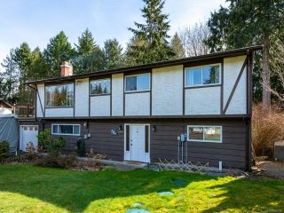 Photo 1: 2480 Mabley Rd in COURTENAY: CV Courtenay West House for sale (Comox Valley)  : MLS®# 835750