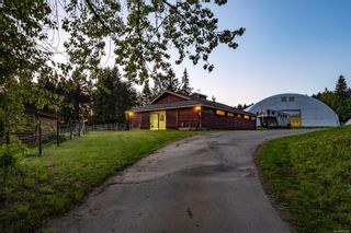 Photo 2: 2120 Huddington Rd in Nanaimo: Na Cedar Single Family Residence for sale : MLS®# 963501
