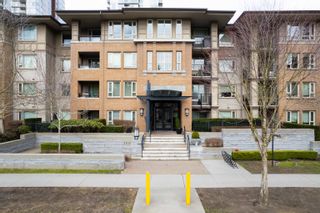 Photo 2: 403 3105 LINCOLN Avenue in Coquitlam: New Horizons Condo for sale : MLS®# R2858069