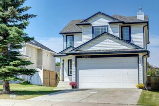 Photo 1: 12923 Coventry Hills Way NE in Calgary: Coventry Hills Detached for sale : MLS®# A1243878