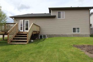 Photo 3: 779 STONEHAVEN Drive: Carstairs Residential Detached Single Family for sale : MLS®# C3617481