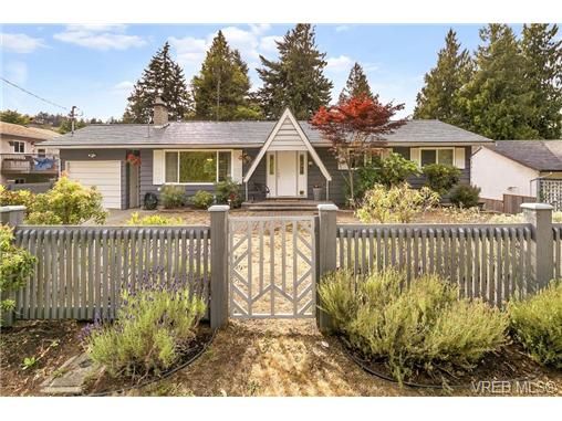 Main Photo: 3296 Galloway Rd in VICTORIA: Co Wishart North House for sale (Colwood)  : MLS®# 735583