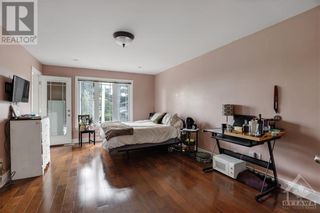 Photo 15: 1012 PINECREST ROAD UNIT#A in Ottawa: House for sale : MLS®# 1389674