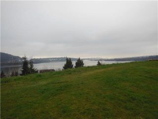 Photo 2: 112 3629 DEERCREST Drive in North Vancouver: Roche Point Condo for sale in "DEERFIELD BY THE SEA" : MLS®# V1101783