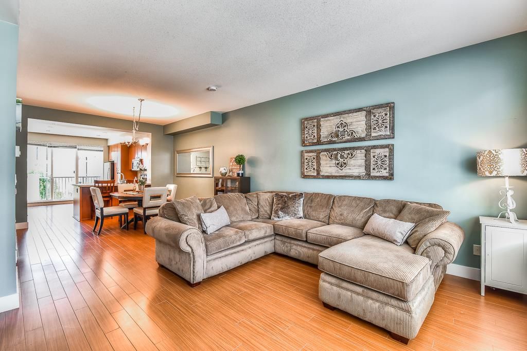 Main Photo: 139 2450 161A Street in Surrey: Grandview Surrey Townhouse for sale in "Glenmore" (South Surrey White Rock)  : MLS®# R2201996