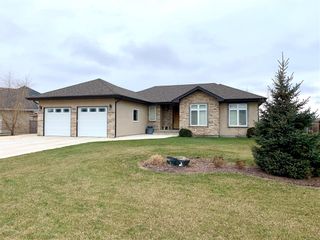 Photo 41: 304 Troon Cove in Niverville: The Highlands Residential for sale (R07)  : MLS®# 202227426