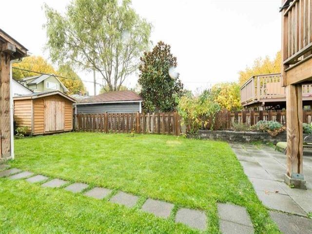 Photo 13: Photos: 942 E 21ST AVENUE in Vancouver: Fraser VE House for sale (Vancouver East)  : MLS®# R2408468