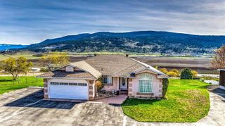 Photo 1: 130 Overlook Place, Swan Lake West: Vernon Real Estate Listing: MLS®# 10270805