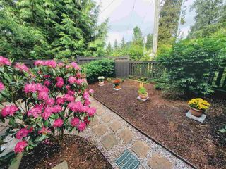 Photo 19: 201 7000 21ST Avenue in Burnaby: Highgate Townhouse for sale in "Villeta" (Burnaby South)  : MLS®# R2457924