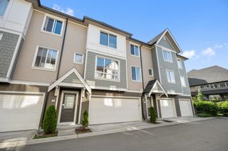 Photo 2: 23 8138 204 Street in Langley: Willoughby Heights Townhouse for sale in "Ashbury & Oak" : MLS®# R2703047