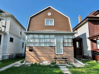 Photo 1: 298 Inkster Boulevard in Winnipeg: House for sale : MLS®# 202320635
