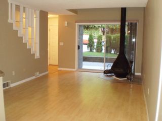 Photo 3: 1213 34909 OLD YALE Road in Abbotsford: Abbotsford East Townhouse for sale in "THE GARDENS" : MLS®# F2911872