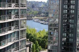 Photo 2: 1705 1732 Seymour Street in Vancouver: Yaletown Condo for sale (Vancouver West)  : MLS®# R2265792