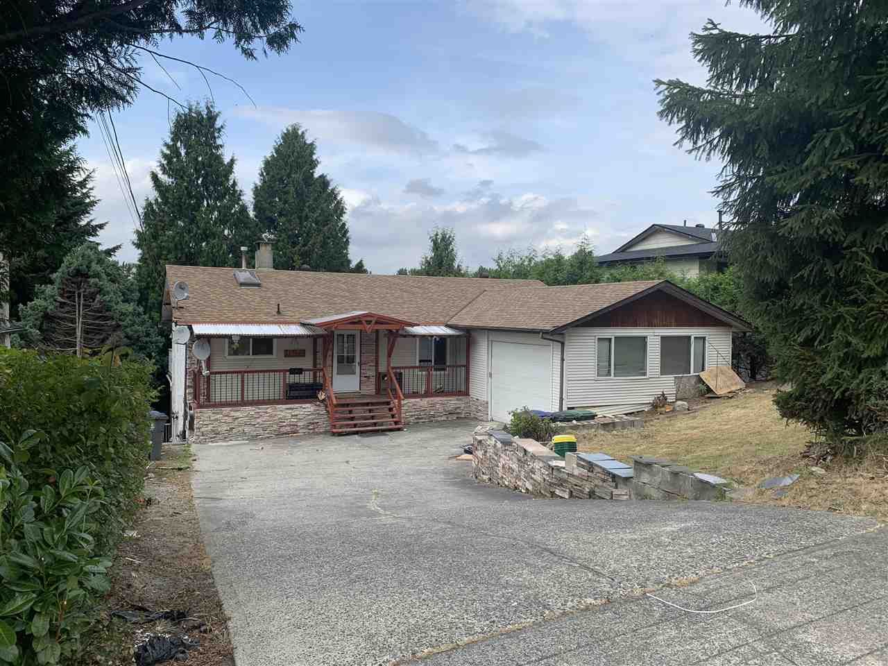 Main Photo: 13475 113 Avenue in Surrey: Bolivar Heights House for sale in "BOLIVER HEIGHTS" (North Surrey)  : MLS®# R2406602