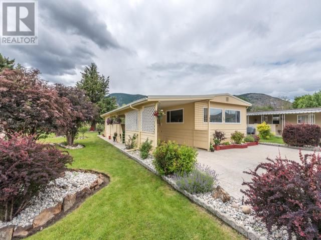 Main Photo: 30 - 321 YORKTON AVE in PENTICTON: House for sale : MLS®# 179121