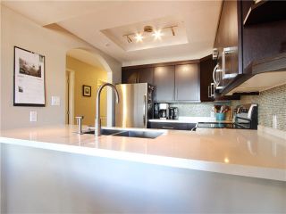 Photo 6: 206 55 E 10TH Avenue in Vancouver: Mount Pleasant VE Condo for sale in "Abbey Lane" (Vancouver East)  : MLS®# V1091688