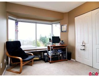 Photo 8: 440 33173 OLD YALE Road in Abbotsford: Central Abbotsford Condo for sale in "SOMMERSET RIDGE" : MLS®# F2906212