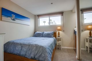 Photo 9: PACIFIC BEACH Condo for sale : 2 bedrooms : 4667 Ocean Blvd #301 in San Diego