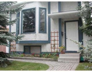 Photo 2: 83 HAWKLEY VALLEY Road NW in CALGARY: Hawkwood Residential Detached Single Family for sale (Calgary)  : MLS®# C3361243