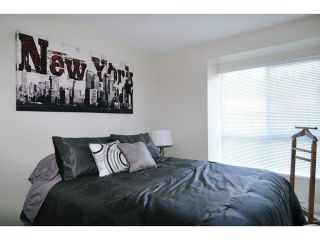 Photo 10: 102 1480 SOUTHVIEW Street in Coquitlam: Burke Mountain Townhouse for sale in "CEDAR CREEK NORTH" : MLS®# V1088331