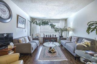 Photo 3: 204 13316 OLD YALE Road in Surrey: Whalley Condo for sale in "YALE HOUSE" (North Surrey)  : MLS®# R2431900