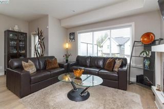 Photo 5: 1030 Boeing Close in VICTORIA: La Westhills Row/Townhouse for sale (Langford)  : MLS®# 813188