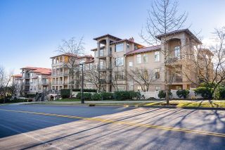 Photo 33: 203 3176 PLATEAU Boulevard in Coquitlam: Westwood Plateau Condo for sale : MLS®# R2881764