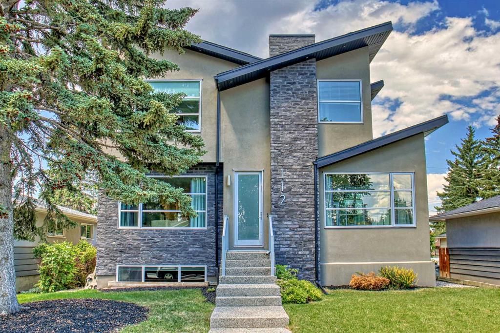 Main Photo: 112 Hanover Road SW in Calgary: Haysboro Detached for sale : MLS®# A2087815