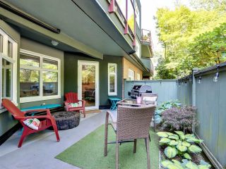 Photo 1: 310 2800 CHESTERFIELD Avenue in North Vancouver: Upper Lonsdale Condo for sale : MLS®# R2792490