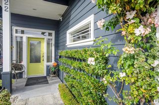 Photo 2: 922 Lawndale Ave in VICTORIA: Vi Fairfield East House for sale (Victoria)  : MLS®# 800501