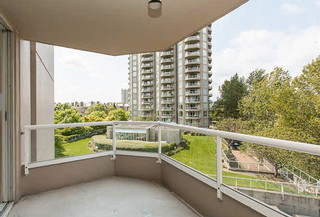 Photo 5: 406 1065 Quayside Drive in New Westminister: Quay Condo for sale (New Westminster)  : MLS®# v1122954
