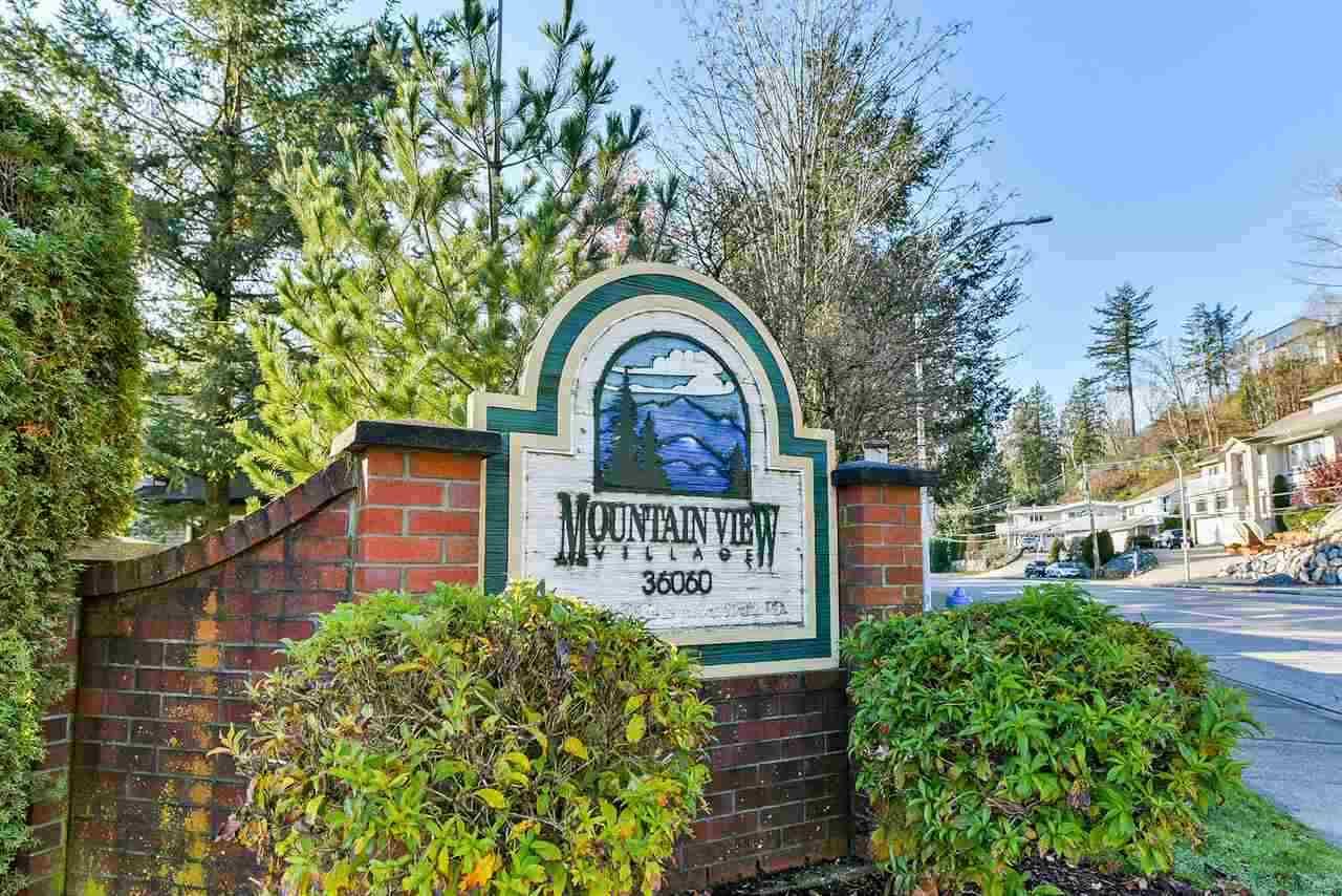 Main Photo: 97 36060 OLD YALE Road in Abbotsford: Abbotsford East Townhouse for sale in "Mountain View Village" : MLS®# R2418065