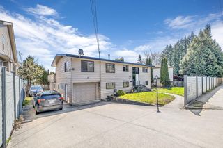 Photo 1: 6522 196 Street in Langley: Willoughby Heights House for sale : MLS®# R2878413