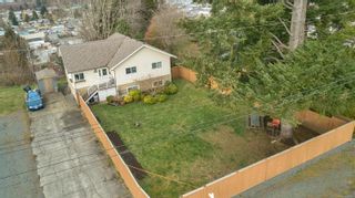 Photo 1: 1872 Treelane Rd in Campbell River: CR Campbell River West House for sale : MLS®# 870095