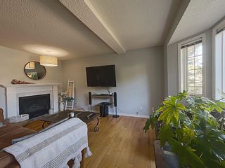 Photo 5: 11 Richelieu Court SW in Calgary: Lincoln Park Row/Townhouse for sale : MLS®# A2006199