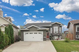 Photo 1: 711 Janeson Court in Warman: Residential for sale : MLS®# SK942239