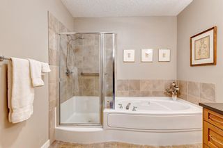 Photo 11: 313 20 Discovery Ridge Close SW in Calgary: Discovery Ridge Apartment for sale : MLS®# A2032652