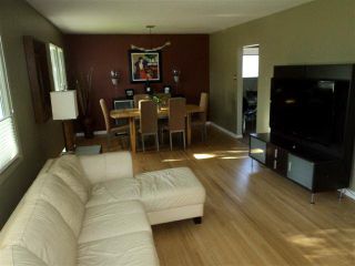 Photo 4: 331 HILLARY Bay in WINNIPEG: Westwood / Crestview Residential for sale (West Winnipeg)  : MLS®# 1017178
